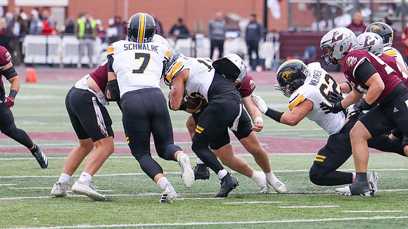 15 Nick Jorrndt (10)