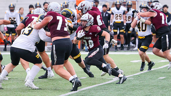 28 Brady Kuhn (18)