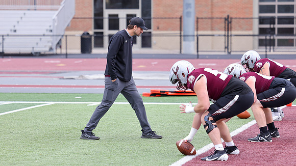 Coach Tarek Yaeggi (1)