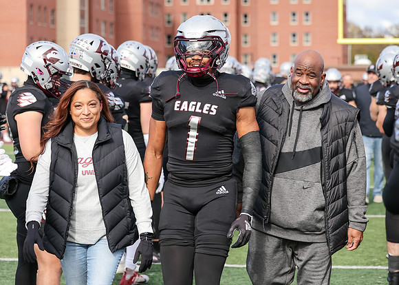 11-1-25 SENIORS DAY & POST GAME PHOTOS (8)