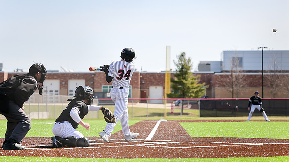 34 Alex Klun (20)