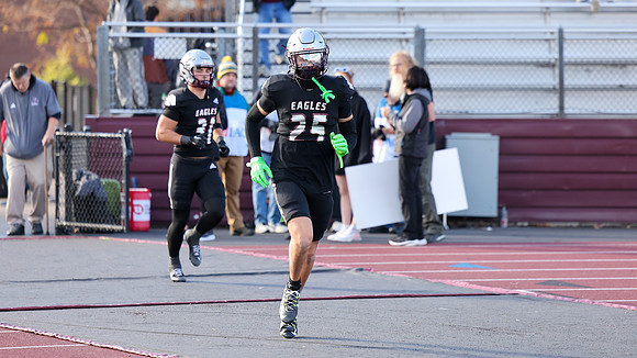 25 Jake Bova (4)