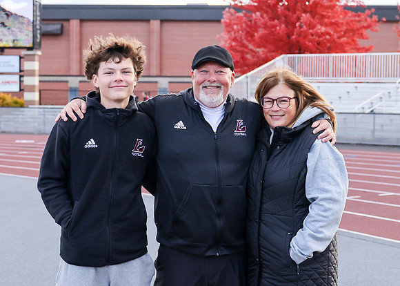 Coach Jon Larson (4)