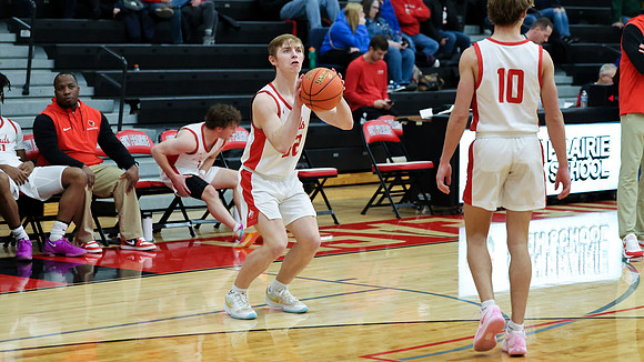 32 Alex Klun (32)