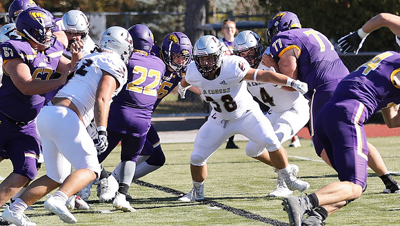 10-30-21 vs. UW Stevens Point  (10)