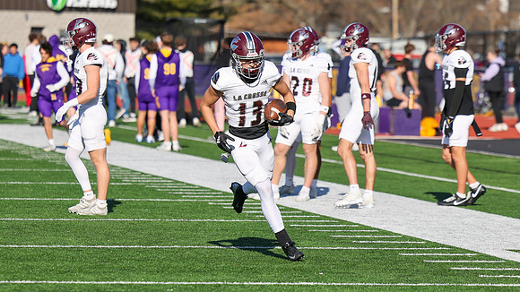 13 Evan Richmond (2)