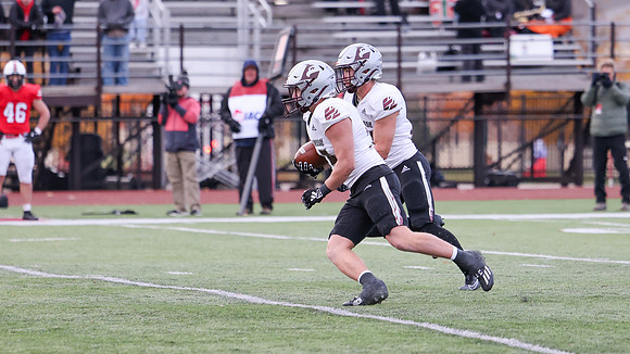 35 Drew Weis (9)