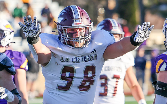 98 Tate Milton (18)
