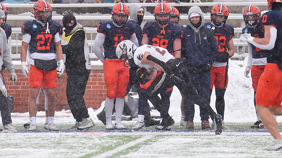 11-19-25 EAGLES vs. Hope College (663)