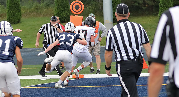 19 Davis Hamilton  (18)