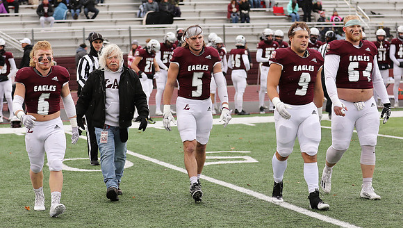 11-12-22 UWL vs. Platteville (1)