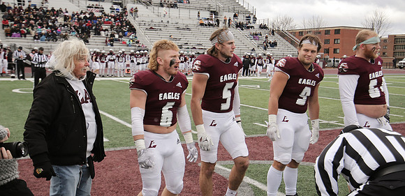 11-12-22 UWL vs. Platteville (13)