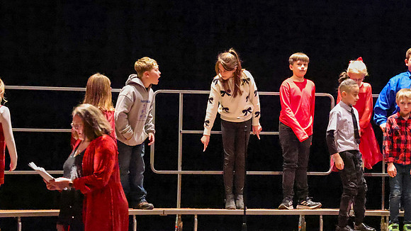 12-8-25 Kyla School Christmas Concert (4)