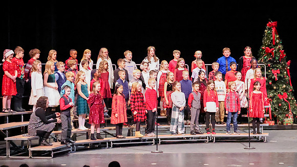 12-8-25 Kyla School Christmas Concert (16)