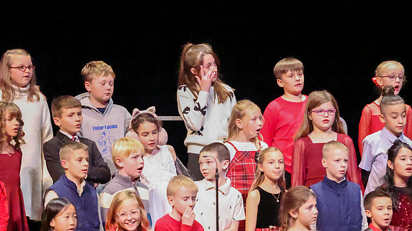 12-8-25 Kyla School Christmas Concert (21)