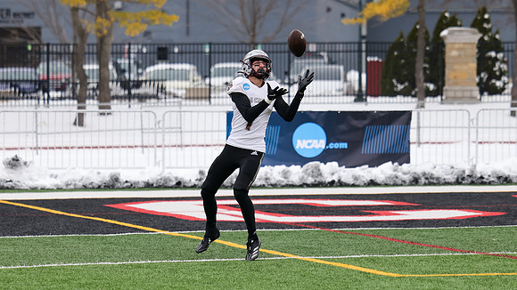 1 Tyler Bowman (19)