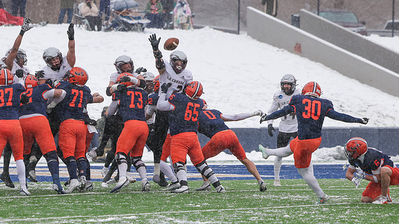 42 Isaac Dagit (39)