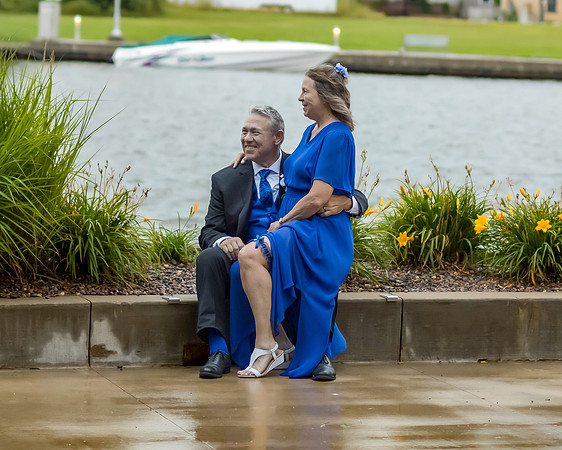 20 WEDDING PARTY & IMMEDIATE FAMILY PHOTOS (15)