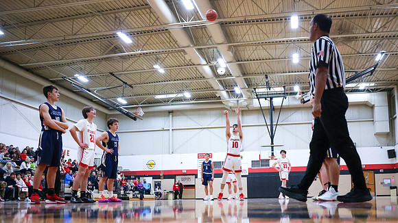 12-15-25 Stockbridge Varsity Boys Basketball vs. Chesterton Academy of St. Paul II Classical (75)