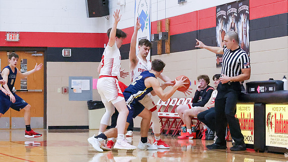 12-15-25 Stockbridge Varsity Boys Basketball vs. Chesterton Academy of St. Paul II Classical (81)