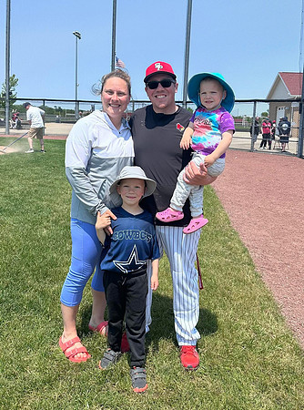 James & Marisa & James V & Charlotte Garvey 2025