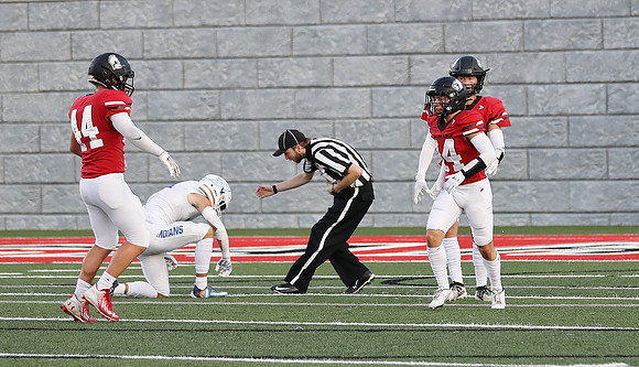 8-26-22 Sun Prairie vs. Mulwanago at  Bank of Sun Prairie Stadium Sun Prairie WI.  (30)