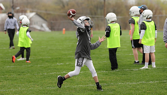 4-11-21 4th Grade A vs. 4th Grade B  (57)