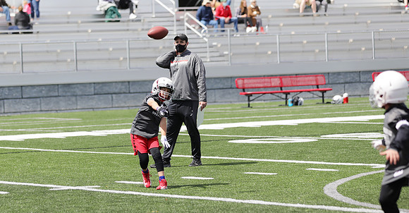 4th Grade A vs. 4th Grade D  (32)