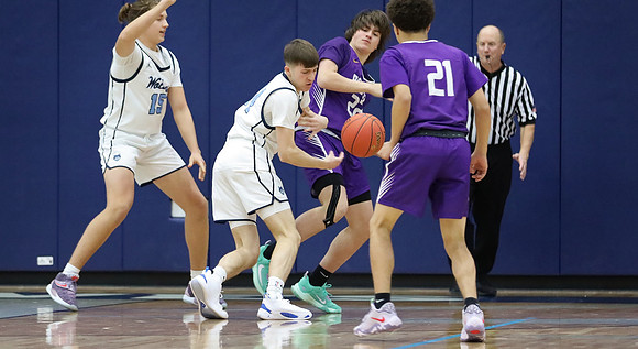 14 Garrett Oamek (12)