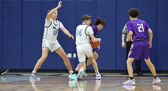 14 Garrett Oamek (11)