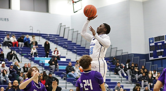 25 Isaac Assaba (15)