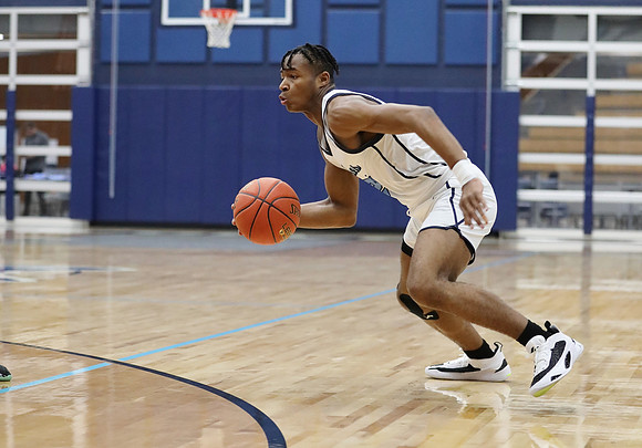 23 Darius Chestnut (27)