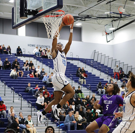 23 Darius Chestnut (30)