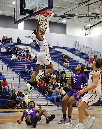 23 Darius Chestnut (31)