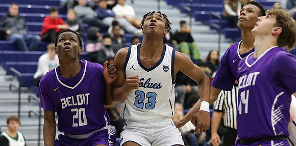 23 Darius Chestnut (38)