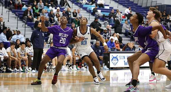 23 Darius Chestnut (47)