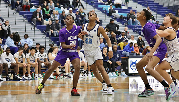 23 Darius Chestnut (46)