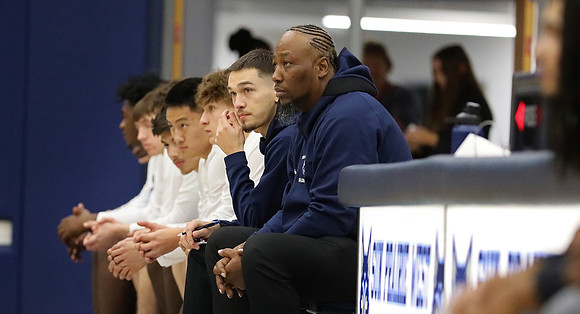 Coach Isaac Davis  (7)