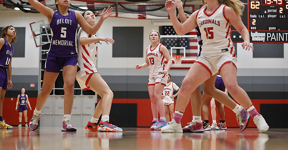 13 Kaitlin Bindley  (32)