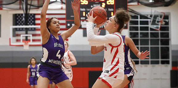 23 Kiya Dixon  (22)