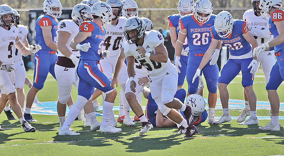 50 Connor Fahnrich (8)