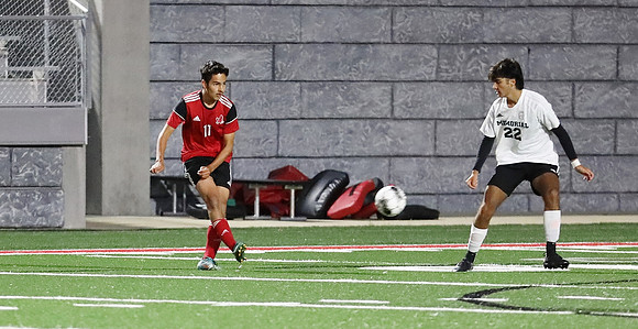 11 Ethan Correa (46)