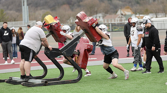 5-1-22 Last Spring Practice  (218)