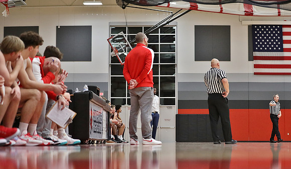 Coach Steve Maselter (6)