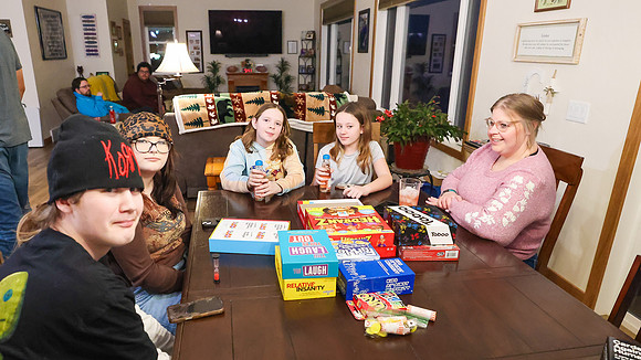 1-30-26 Game Night at Gma's (22)