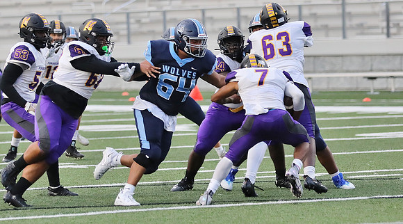 8-19-22 VARSITY vs. Madion East  (41)