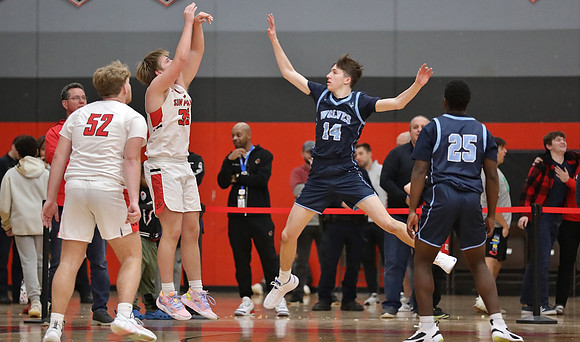 14 Garrett Oamek (5)