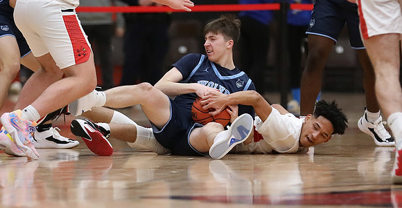 14 Garrett Oamek (21)