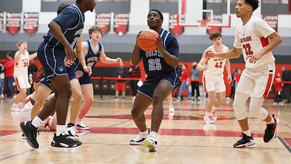 25 Isaac Assaba  (14)