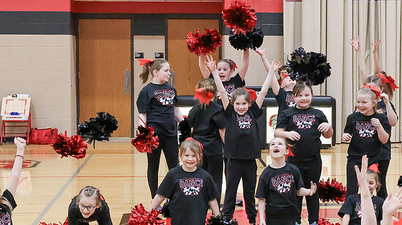 2-12-26 Ariella Dance Performance at Stockbridge Basketball (83)